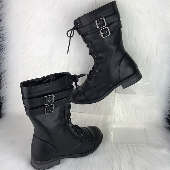 Military Style Women’s Boots - Picture 4 of 9